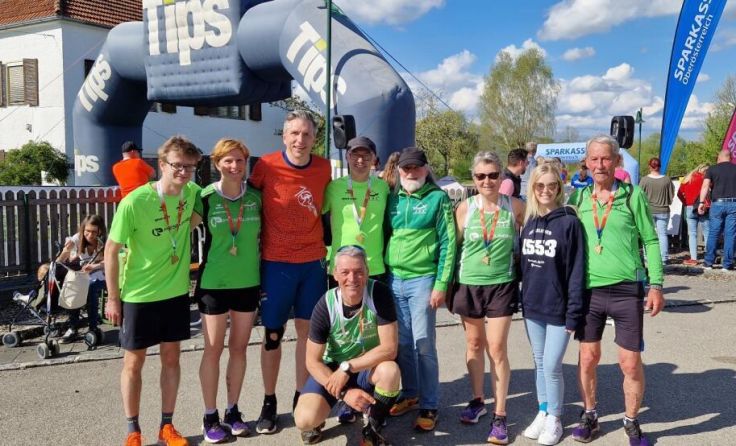 Das Team des LAC Nationalpark Molln beim Innbachtal-Lauf (Foto: LAC Nationalpark Molln)