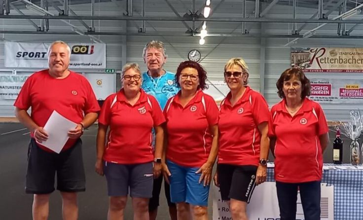 Das Damen-Team aus Roßleithen holte sich den Sieg. (Foto: Angela Schober)