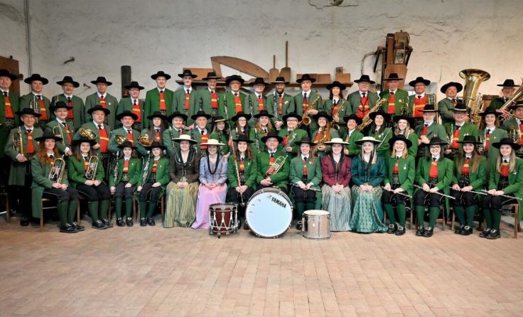 Ein Merkmal der „Lestoana Musi“: die besondere Tracht (Foto: Manfred Ebner)