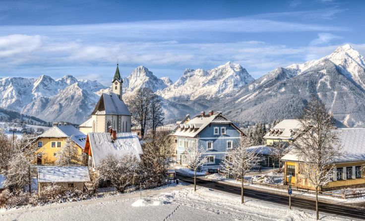 Die winterlich-weihnachtliche Gemeinde Vorderstoder (Foto: Bruno Sulzbacher)