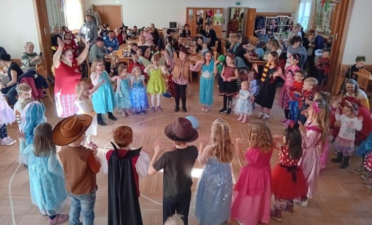 Kinderfasching der Mollner Kinderfreunde (Foto: Ulrike Brunner)