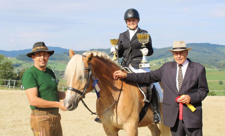 Vereinsmeisterin Franziska Pach (Foto: Reitverein Steinbach an der Steyr)