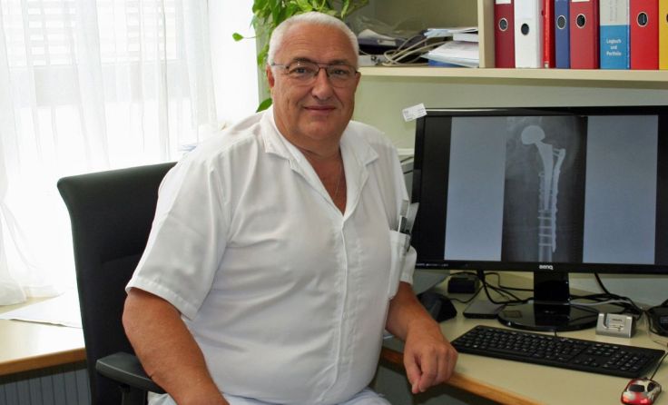 Primar Jürgen Barth führte seine Studie im Krankenhaus Braunau durch. Foto: Krankenhaus Braunau