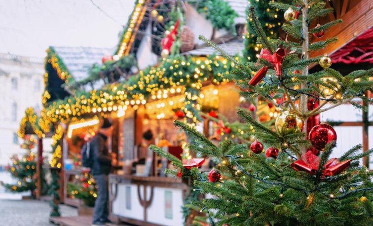 Die Adventmärkte können heuer nicht stattfinden. (Foto: Roman Babakin/Shutterstock.com)