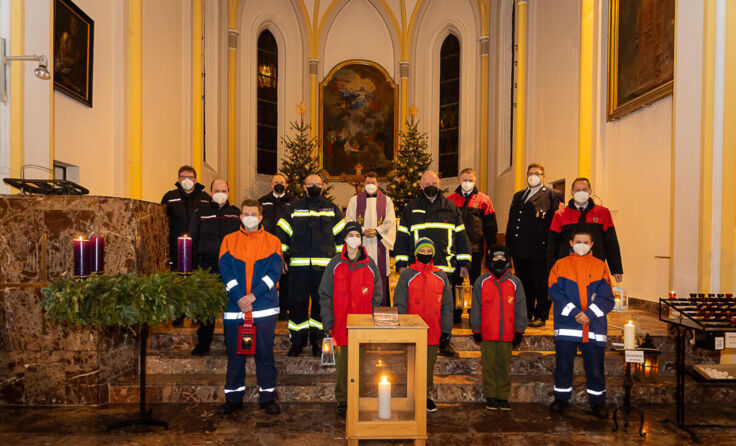 Von Bethlehem über Braunau nach Bayern: das Friedenslicht (Foto: Gerald B. Photography)