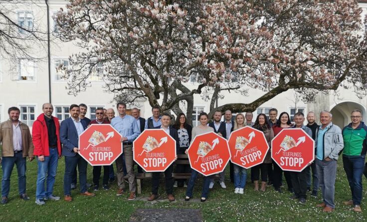 Der Bezirksausschuss der SPÖ Braunau will die aktuellen Teuerungen stoppen. (Foto: SPÖ)