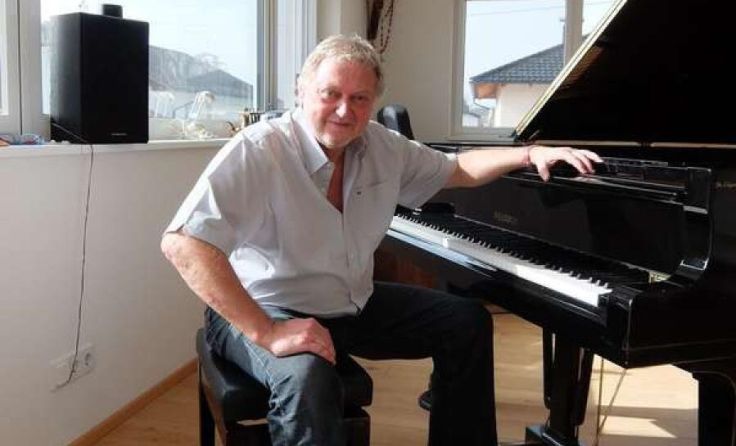 Edgar Pelz tritt in Schalchen auf. (Foto: Tips)