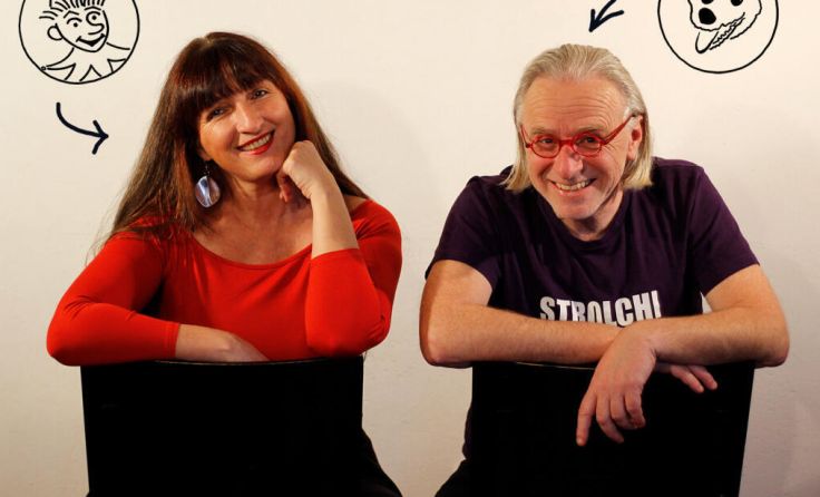 Gabriele und Thomas Ofenböck sind Kasperl und Strolchi. (Foto: Friedburger Puppenbühne)
