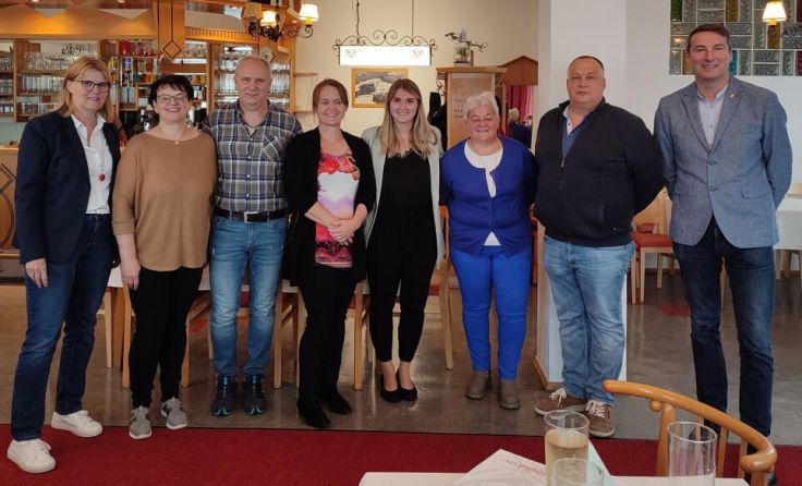 Victoria Berghammer (4. v. r.) ist die neue SPÖ-Vorsitzende in "Saiga Hans". (Foto: SPÖ)