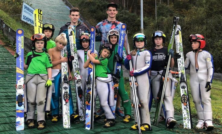Junge Skisprung-Talente messen sich in Höhnhart. (Foto: ASVÖ SC Höhnhart)