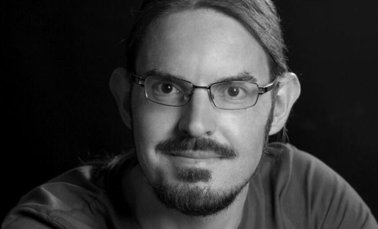 Simon Renzl gibt einen Einblick in sein Werk. (Foto: Foto Amanda)