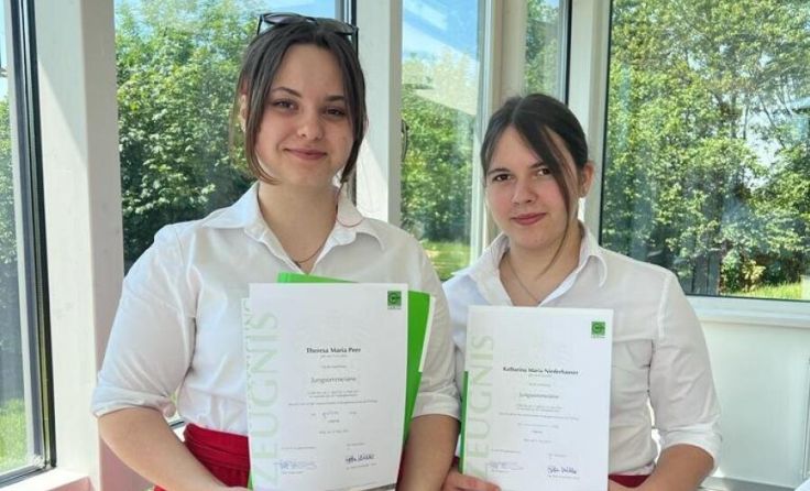 Katharina Niederhauser aus Aspach und Theresa Peer aus Moosdorf (l.) (Foto: FS Mauerkirchen)