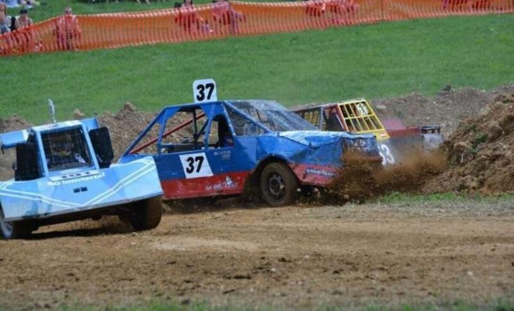 Das Stock-Car-Rennen verspricht jede Menge Action. (Foto: MIC uttendorf)