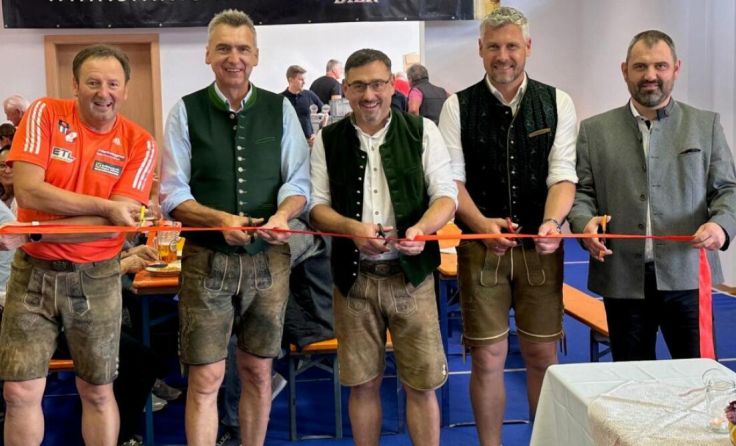 Der Mehrzwecksaal wurde beim Oktoberfest feierlich eröffnet. (Foto: Gemeinde St. Veit)