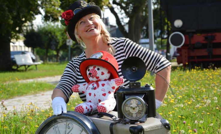 Mrs. Hope tritt in der Braunauer Herzogsburg auf. (Foto: Elke Grumbach)
