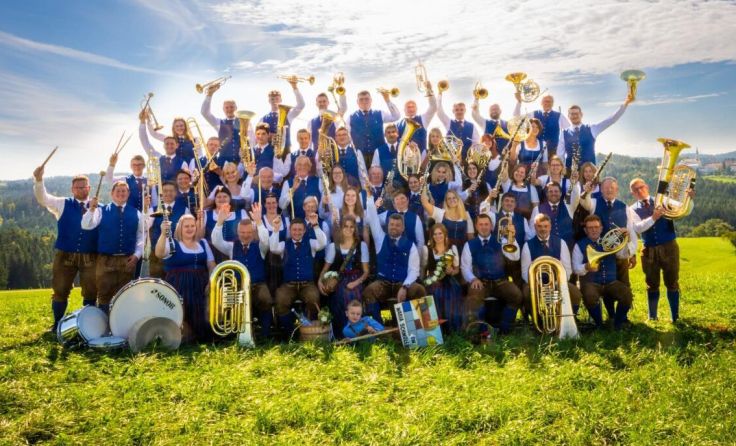 Die Schmollner Ortsmusikkapelle lädt zum Bezirksmusikfest. (Foto: media.dot)