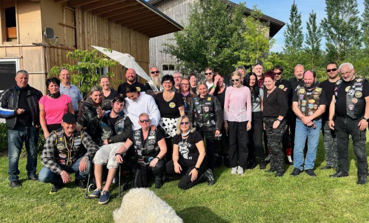 Die Gruppe unternahm eine Ausfahrt mit Benjamin – er ist jetzt Teil der Gruppe. (Foto: Privat)