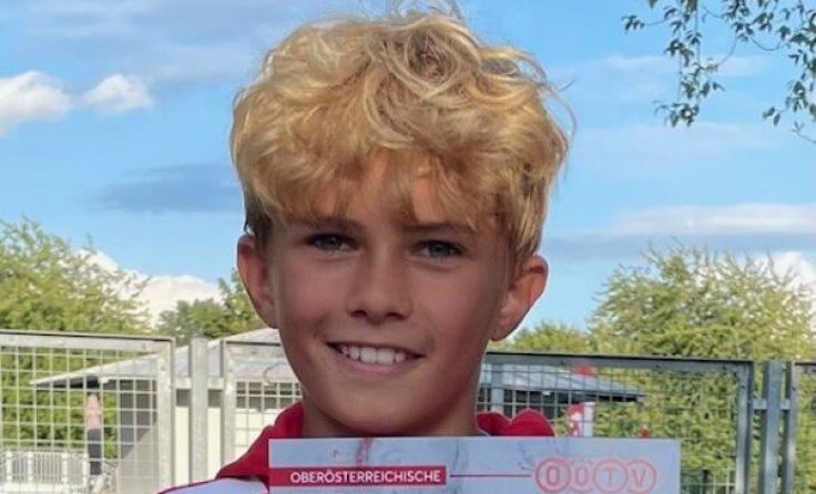 Leon Wighart ist Tennis-Landessieger in der Altersklasse Kids U10. (Foto: Privat)