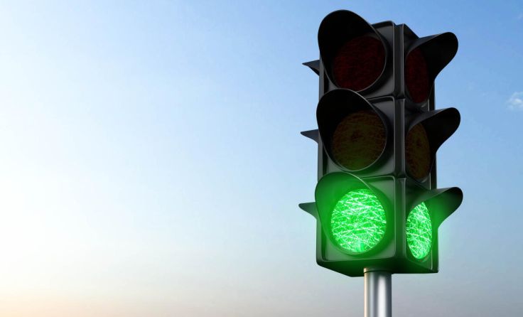 An der B148 gibt es eine neue Ampel. (Foto: fotomek/stock.adobe.com (Symbolfoto))