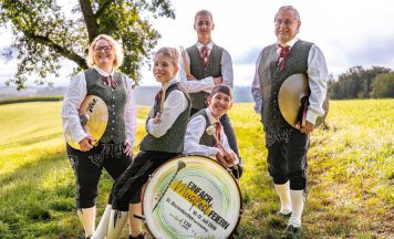 Musikkapelle St. Marienkirchen feiert Jubiläum mit Dirigenten-Comeback