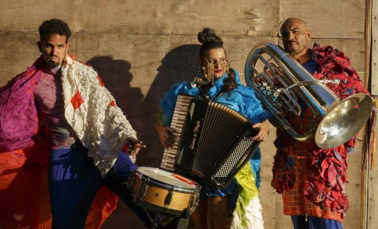 Das Lívia Mattos Trio bringt mit „Verve“ brasilianische Rhythmen nach Raab. (Foto: Tiago Lima)