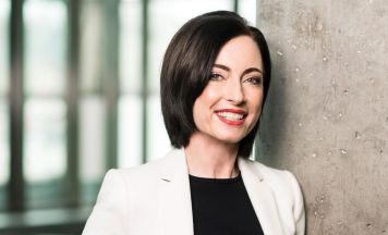 Wellness für das Gehirn: Manuela Macedonia in Schärding