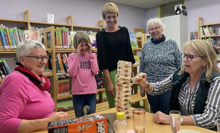 In der Bibliothek St. Marienkirchen wird gemeinsam gespielt. (Foto: Bibliothek St. Marienkirchen)