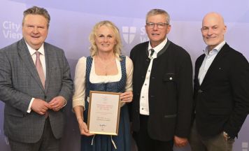 Doppelte Auszeichnung für Hotel Wesenufer