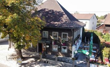 Bürgerprojekt kann Gasthaus Wohlmuth in Zell an der Pram kaufen