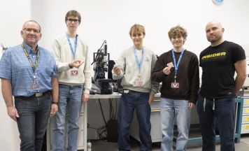 Andorfer Schüler entwickeln Prüfverfahren für Hightech-Bauteile