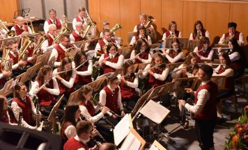 Musikverein St. Roman bietet musikalische Reise quer durch Österreich