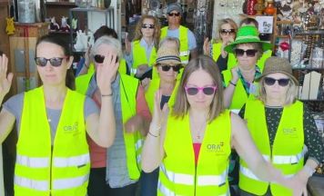 ORA-Flohmarkt geht mit Tanzvideo viral