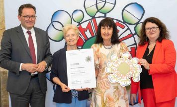 Volksschule Kopfing erhält Umweltzeichen