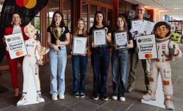 Mittelschule Schärding holt zweiten Platz bei österreichweitem Finanzwettbewerb