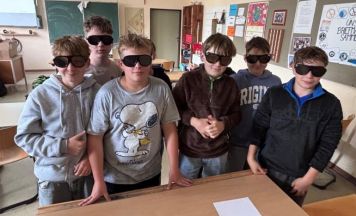 Krankenhaus Ried bringt Pflege ins Klassenzimmer