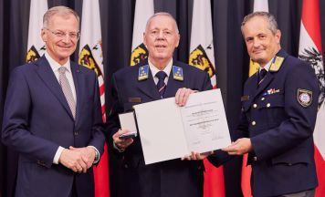 Sieben Rettungskräfte aus dem Bezirk Schärding ausgezeichnet