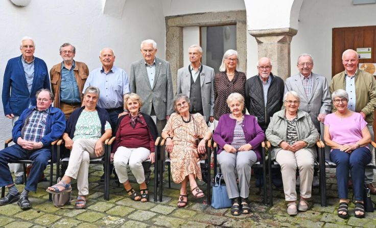 Ehemalige Schüler der Hauptschule Andorf hatten ein Klassentreffen. (Foto: privat)