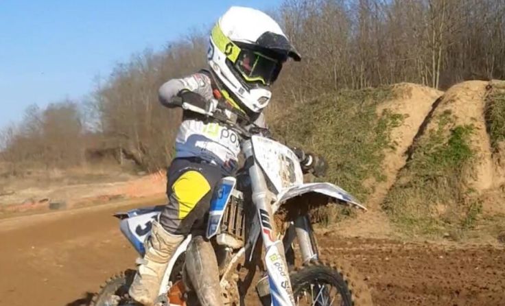Auf Timo Scharinger warten im Jahr 2022 zahlreiche Motocross-Rennen. (Foto: Scharinger)