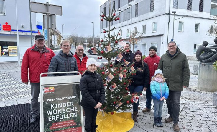 Die Sozialdemokraten haben einen Wünsche-Christbaum aufgestellt. (Foto: SPÖ Grieskirchen)