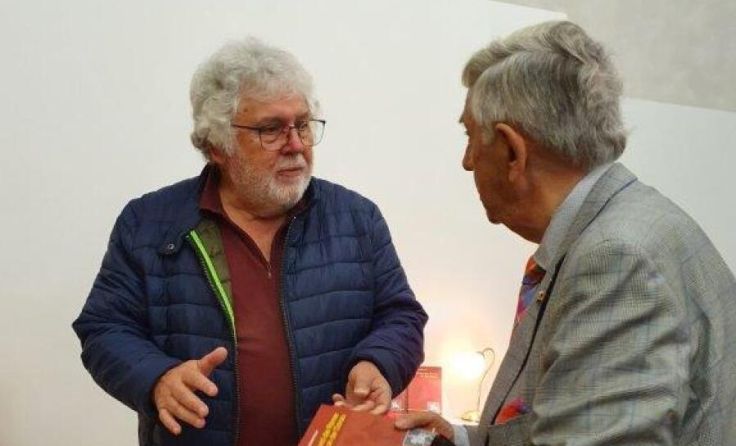 Ernst Martinek präsentierte in Grieskirchen sein neues Buch. (Foto: Bernhard Kirschner)