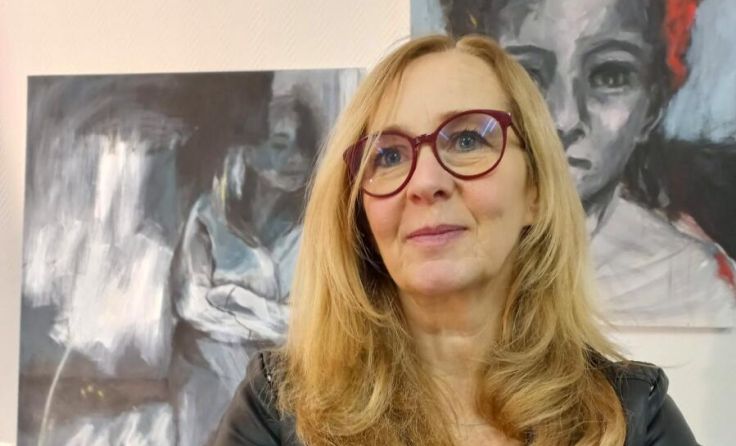 Petra Rader stellt ihre Werke im Atrium Bad Schallerbach aus. (Foto: Privat)