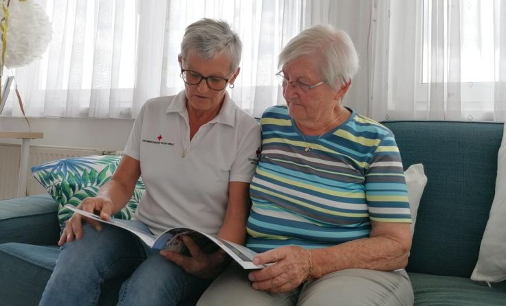 Der Besuchsdienst des Roten Kreuzes kann bereichernd sein. (Foto: RK Grieskirchen)