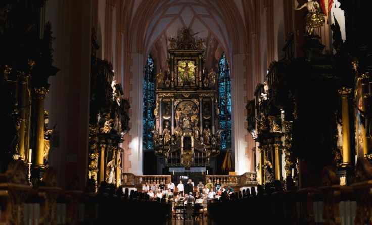 Kantorei in der Basilika Mondsee (Foto: Kantorei St. Michael)
