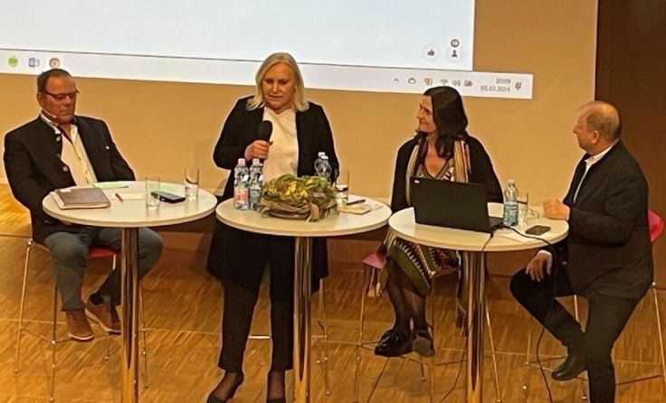Anregende Diskussion zum Thema "Wieviel Bio braucht der Tourismus" (Foto: LMS St. Georgen)