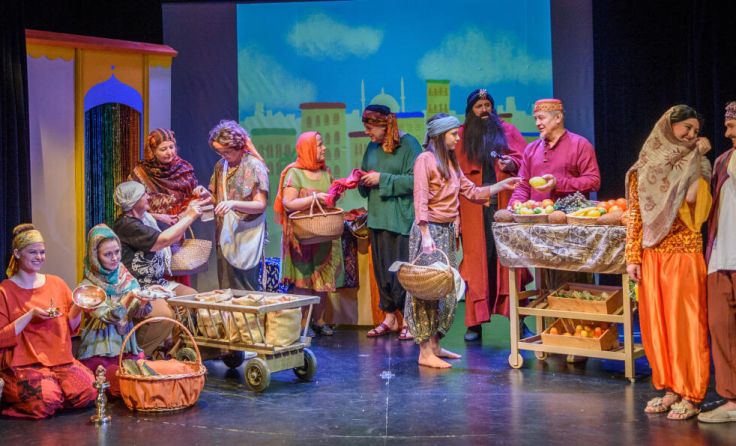 Szenenbild aus "Aladin und die Wunderlampe" (Foto: Sabine Prötsch)