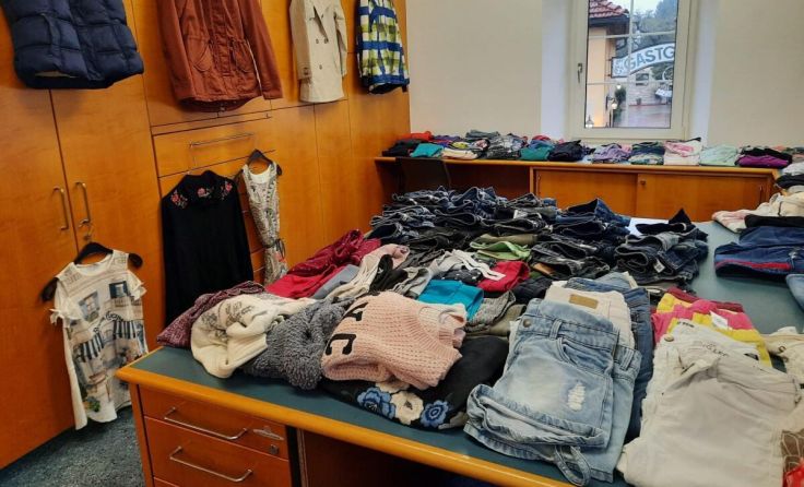Kleidung mitbringen und eintauschen. (Foto: privat)