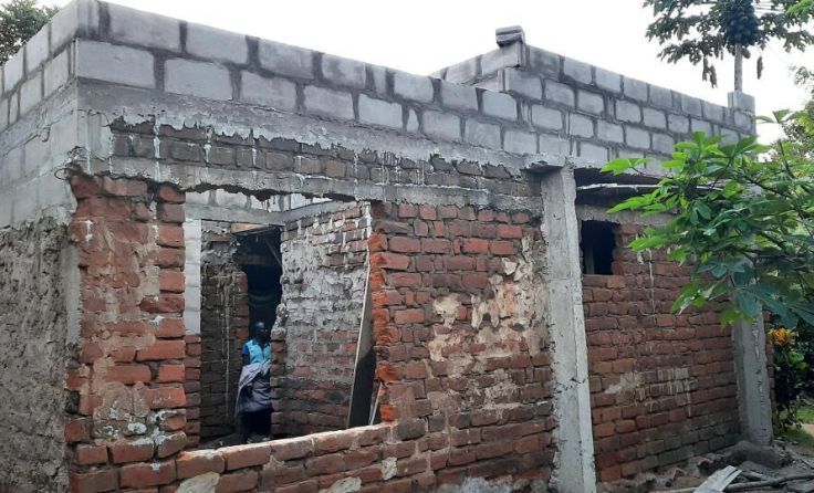 Das Haus der Familie soll renoviert werden. (Foto: Hagler)