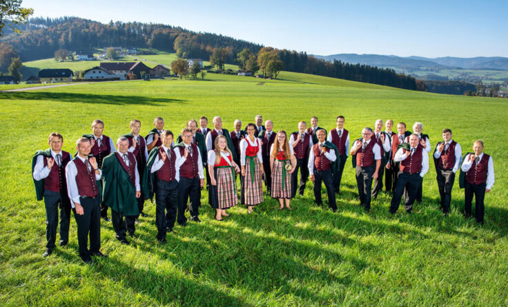 Die Attergauer Liedertafel lädt zum Konzert nach St. Georgen. (Foto: Johannes Hemetsberger)