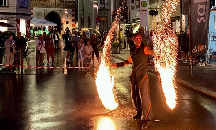 Feuershow (Foto: Gerald Heinke)