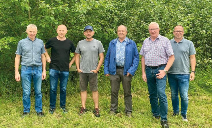 Energievisionsmitglieder beim Ausflug (Foto: Energievision Attergau-Mondseeland)